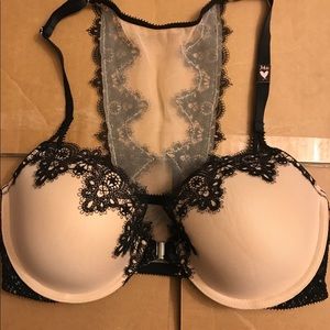 Victoria’s Secret Dream Angel Bra NEW WITH TAGS!